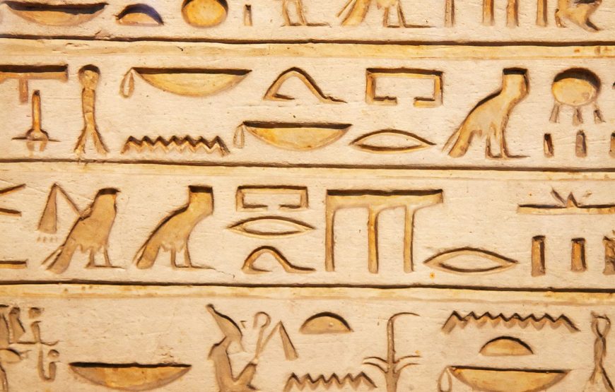 Giza pyramids & Sphinx & thirty minutes Camel ride included