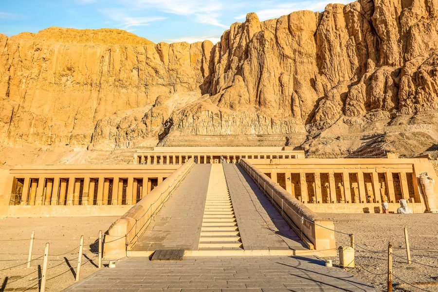 From Cairo to Luxor tour by air