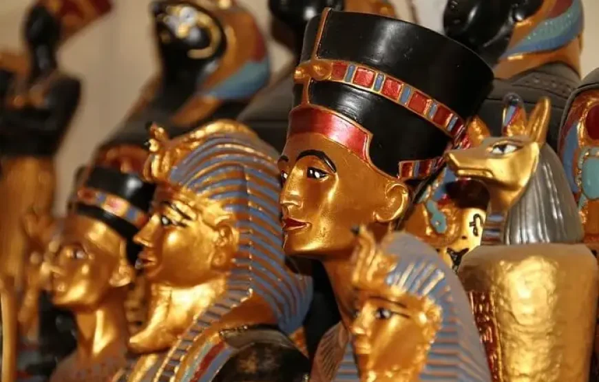 The Foodie & Shopping Paradise Tour but like an Egyptian